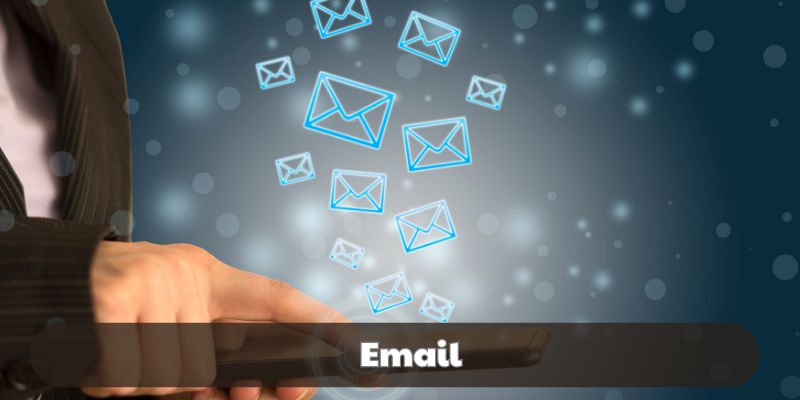 Email là kênh được nhiều thành viên lâu năm lựa chọn, sử dụng thường xuyên