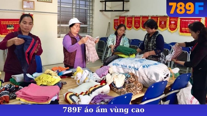 789F Áo Ấm Vùng Cao